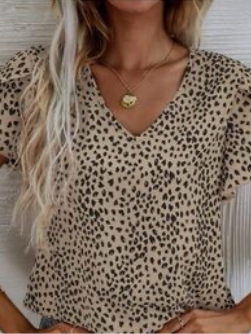 SHEIN LUNE Leopard Print Petal Sleeve V-Neck Blouse Medium NWOT - Picture 2 of 4